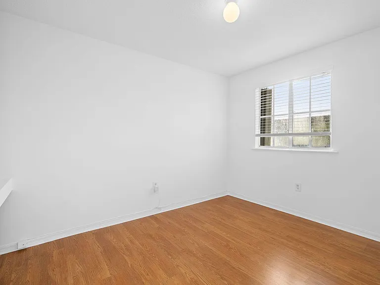 14261 SW 126th Pl — Photo 36