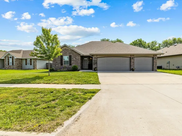 1206 S Tanner Drive, Springfield, MO 65802