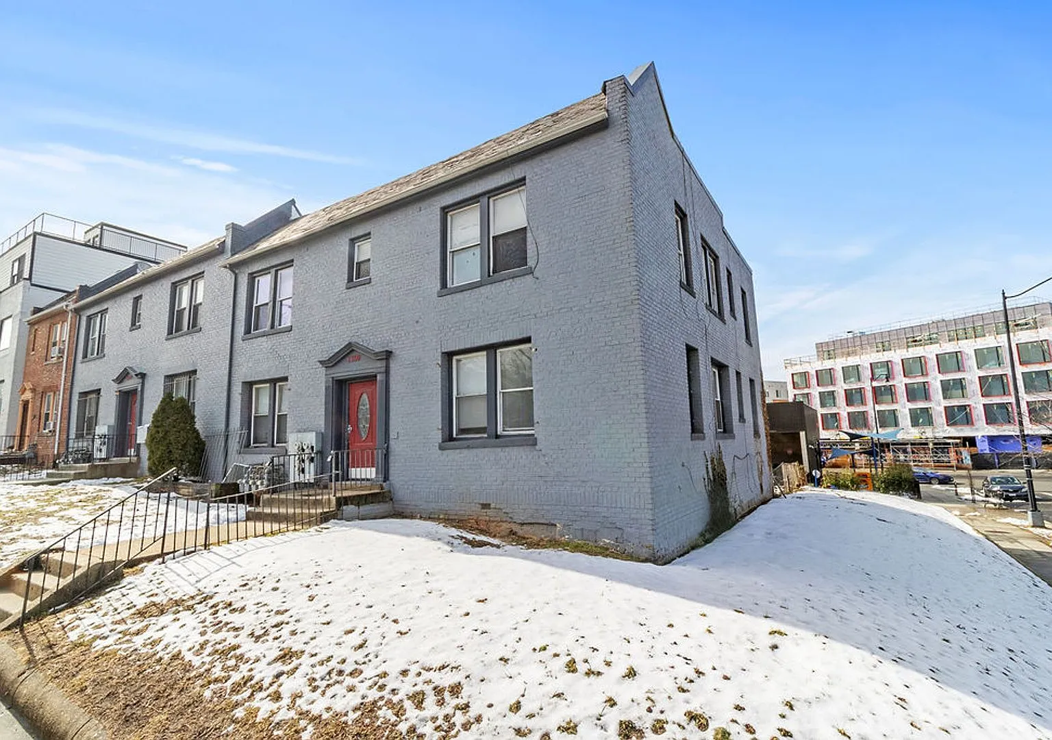1150 17th St, NE — Photo 1