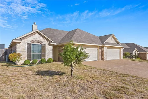 619 Monticello Cir Photo 1