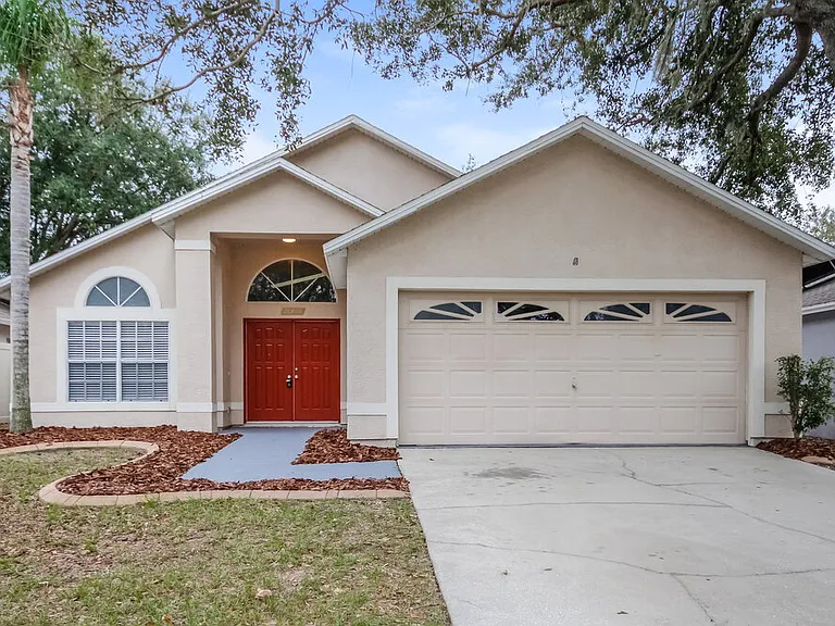 11305 Maybrook Ave — Photo 1