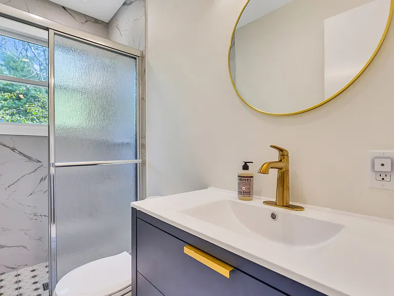 10 Bailow Ln — Photo 33