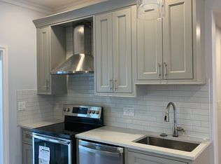 806 E 3rd St #2, Boston, MA 02127