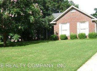 442 Willow Beach Rd, Ellerslie, GA 31807