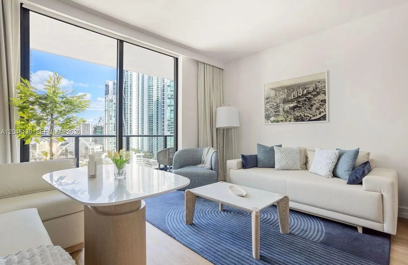 1 bed, 1.0 bath, 525 sqft, $3,400 — Photo 4