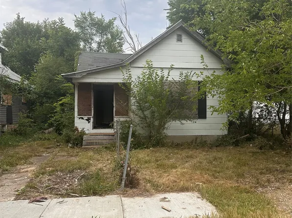 137 E Oakley St, Flint, MI 48503
