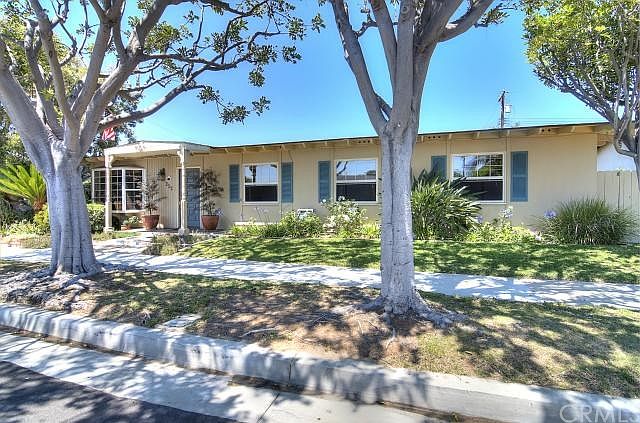 1st image of 252 Robinhood Ln