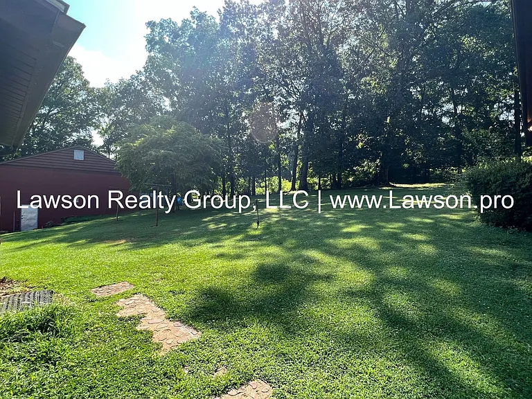 3119 King St NE — Photo 39