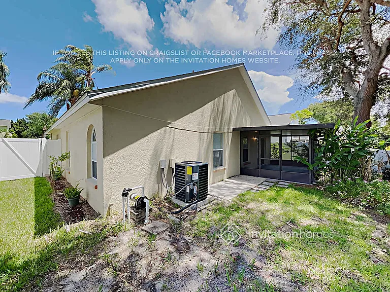 2920 Pebble Creek St — Photo 16