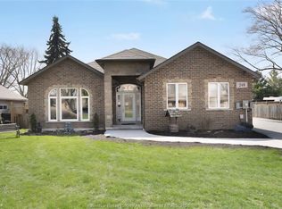 248 Notre Dame St, Lakeshore, ON