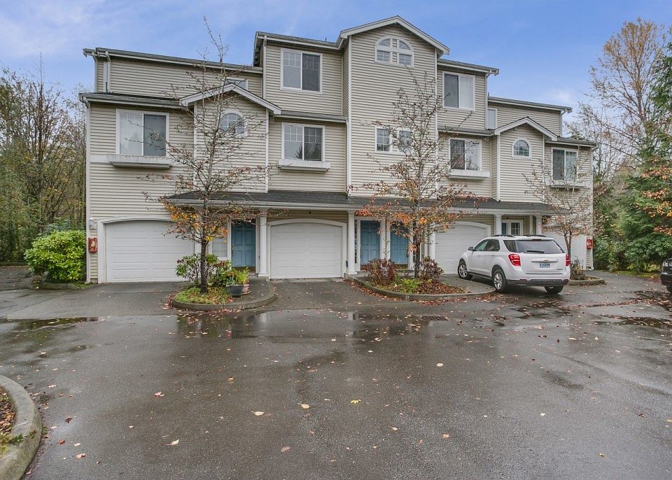 1st image of 1970 132nd Ave SE APT 4
