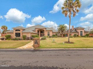 100 Belle Grove Blvd, Lafayette, LA 70503