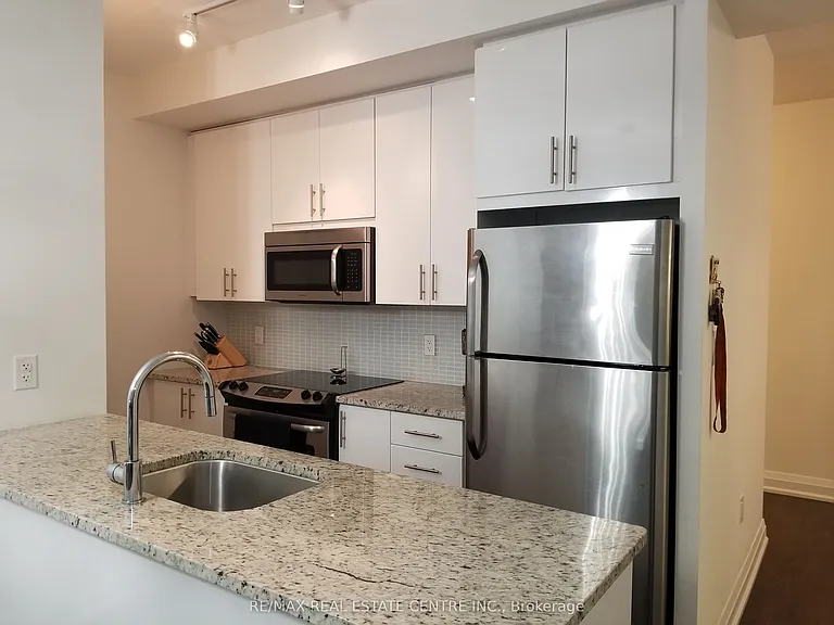 70 Forest Manor Rd #201 — Photo 3