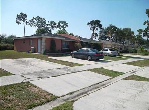 1st image of 3844 Heather Dr E