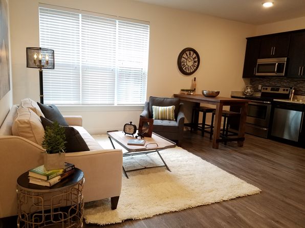 3706 W End Ave #1B-1BA-750SQFT