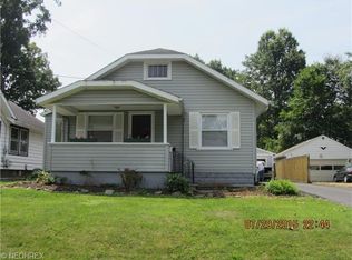1535 Edgewood St NE, Warren, OH