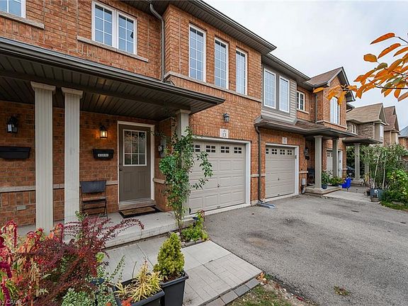 3rd image of 151 Green Rd #13