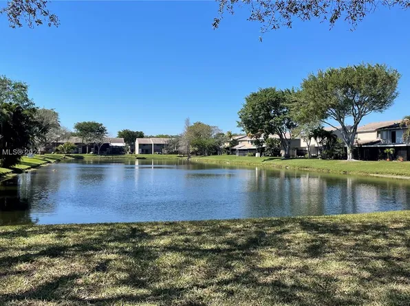 5132 S University Dr #5132, Fort Lauderdale, FL 33328