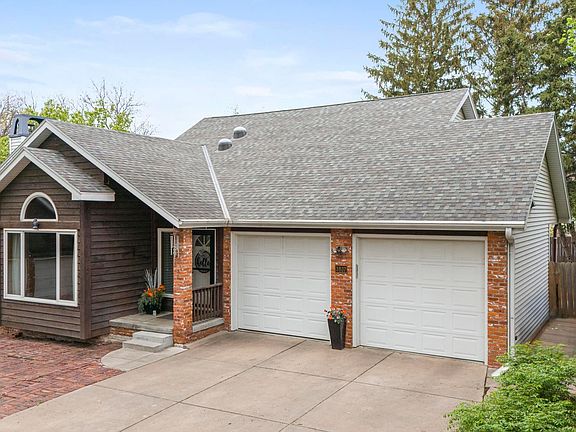 4th image of 3837 S 40th St