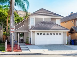 16211 Trailwinds Dr, Fontana, CA 92337