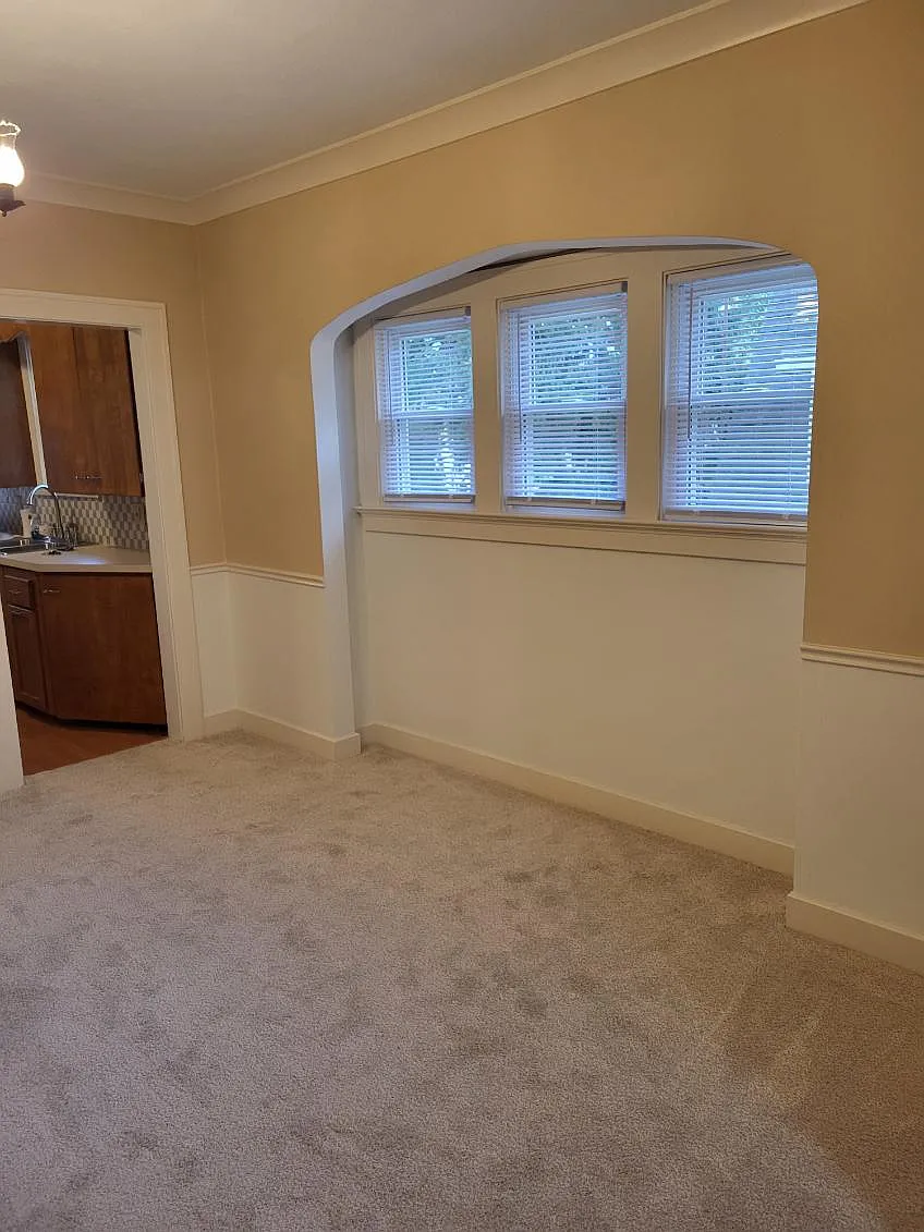 2 bed, 1500 sqft, $980 — Photo 4