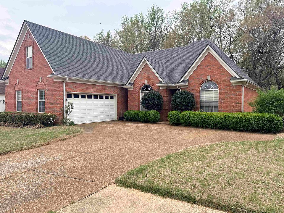 2nd image of 607 Wesley Woods Dr
