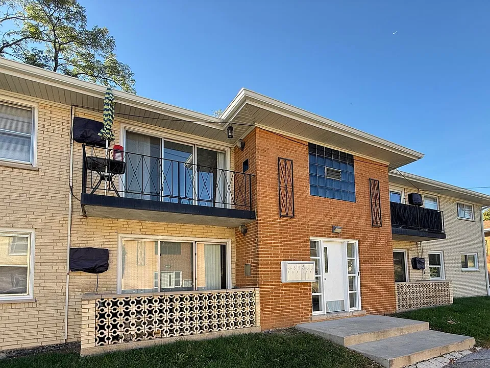 9 Scotdale Rd.