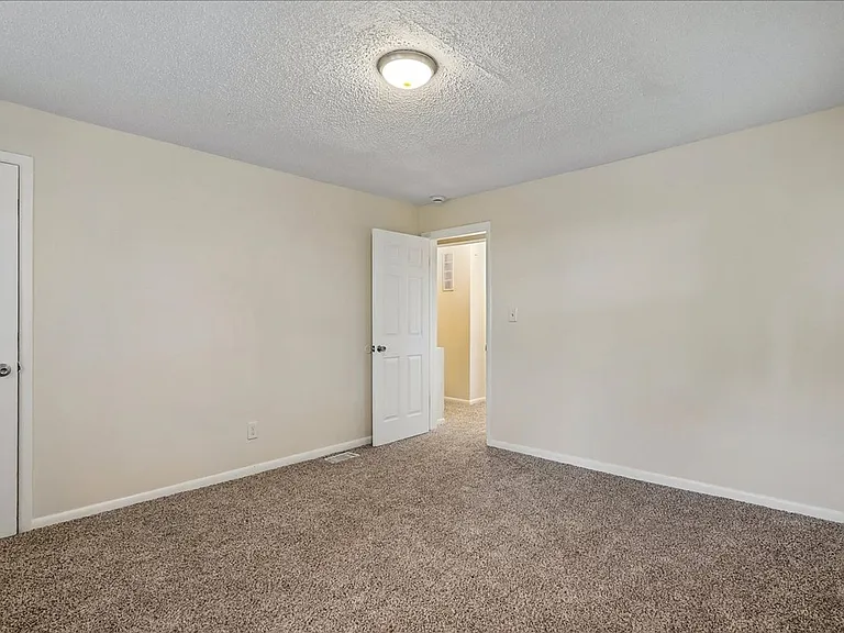 4958 Just St NE — Photo 10