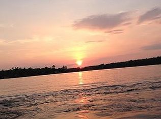 123 Kimball Rd, Amesbury, MA 01913