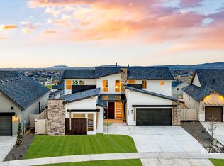 2892 Parulo Dr, Meridian, ID 83646