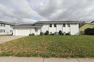 1st image of 1108 S 16th St