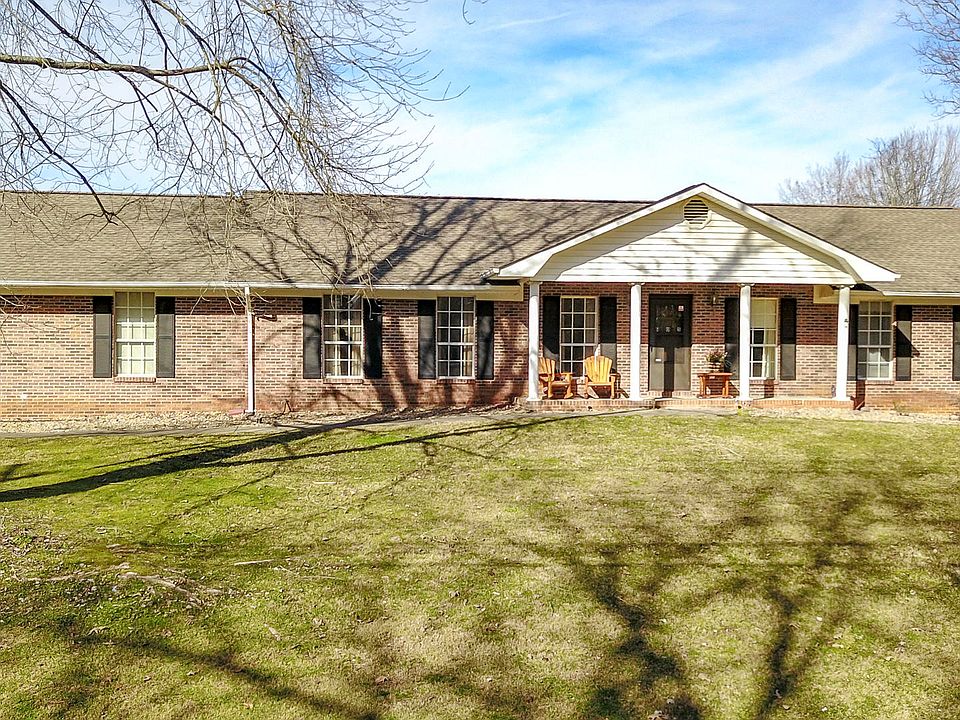 1st image of 605 Grandview Dr