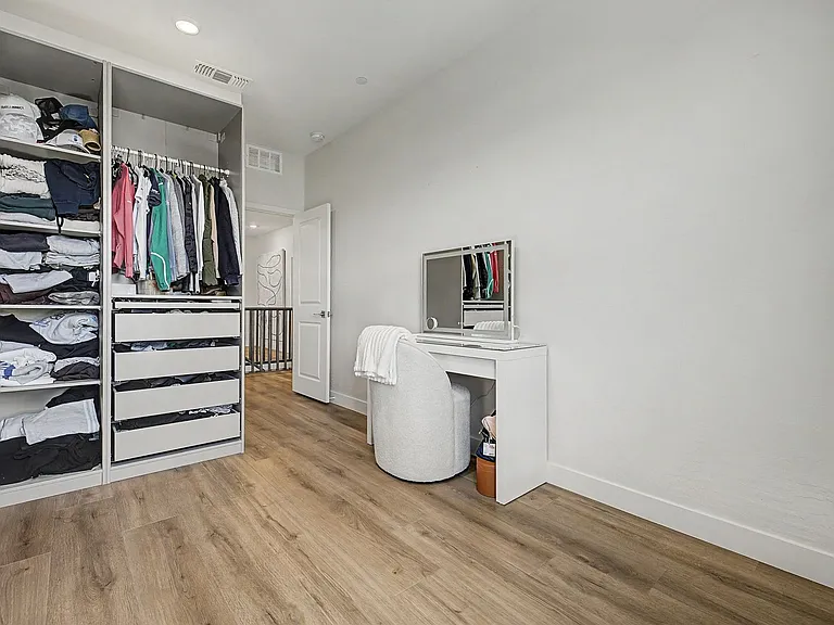 1575 Crested Eagle St — Photo 24