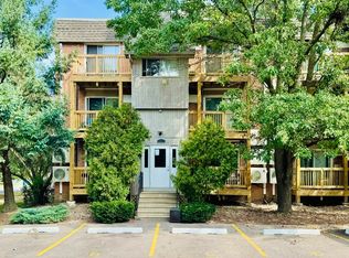 551 Ashland Ave APT F, Aurora, IL 60505