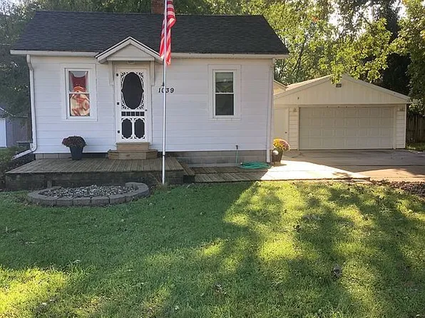 1039 River Forest Rd, Evansdale, IA 50707