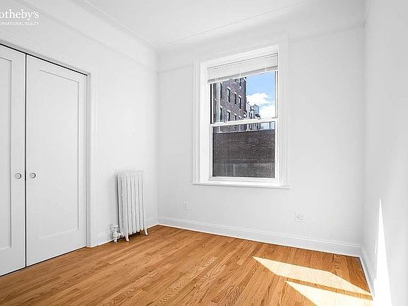 5th image of 306 W 100th St APT 86