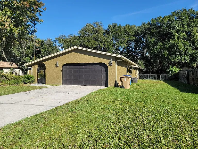 1581 Starfish St — Photo 6