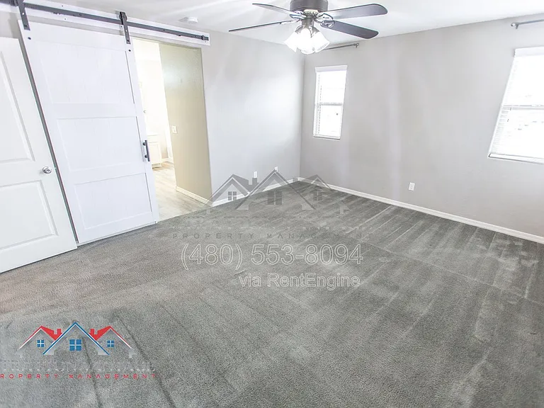 11689 N 166th Dr — Photo 41
