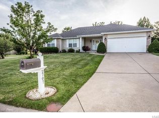 2707 Bromley Dr, O'Fallon, MO 63368
