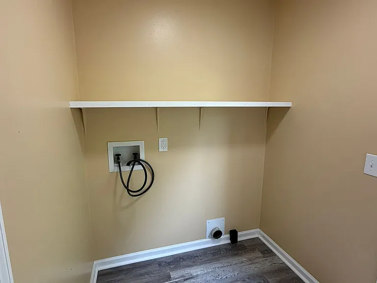 217 W Tennessee Ave — Photo 10
