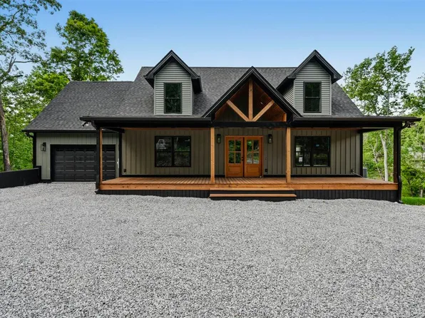 192 Twin Oaks Dr, Mammoth Cave, KY 42259