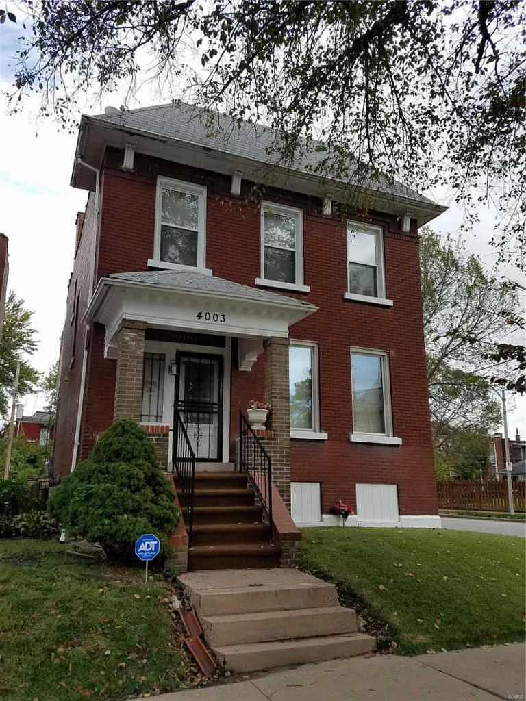 4003 Lexington Ave photo 1