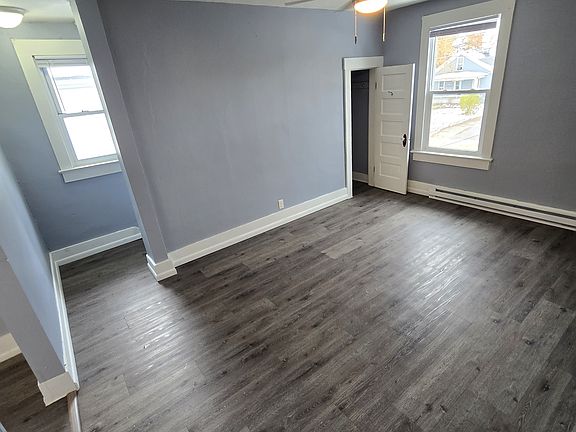 5th image of 728 1/2 N West St #2