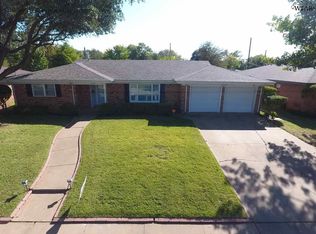 1539 Sweetbriar Dr, Wichita Falls, TX 76302