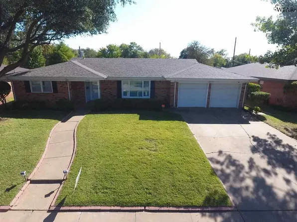 1539 Sweetbriar Dr, Wichita Falls, TX 76302