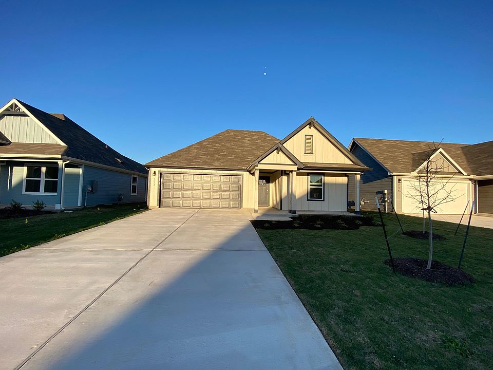 233 Fort Clark Springs Dr, Hutto, TX 78634 Zillow