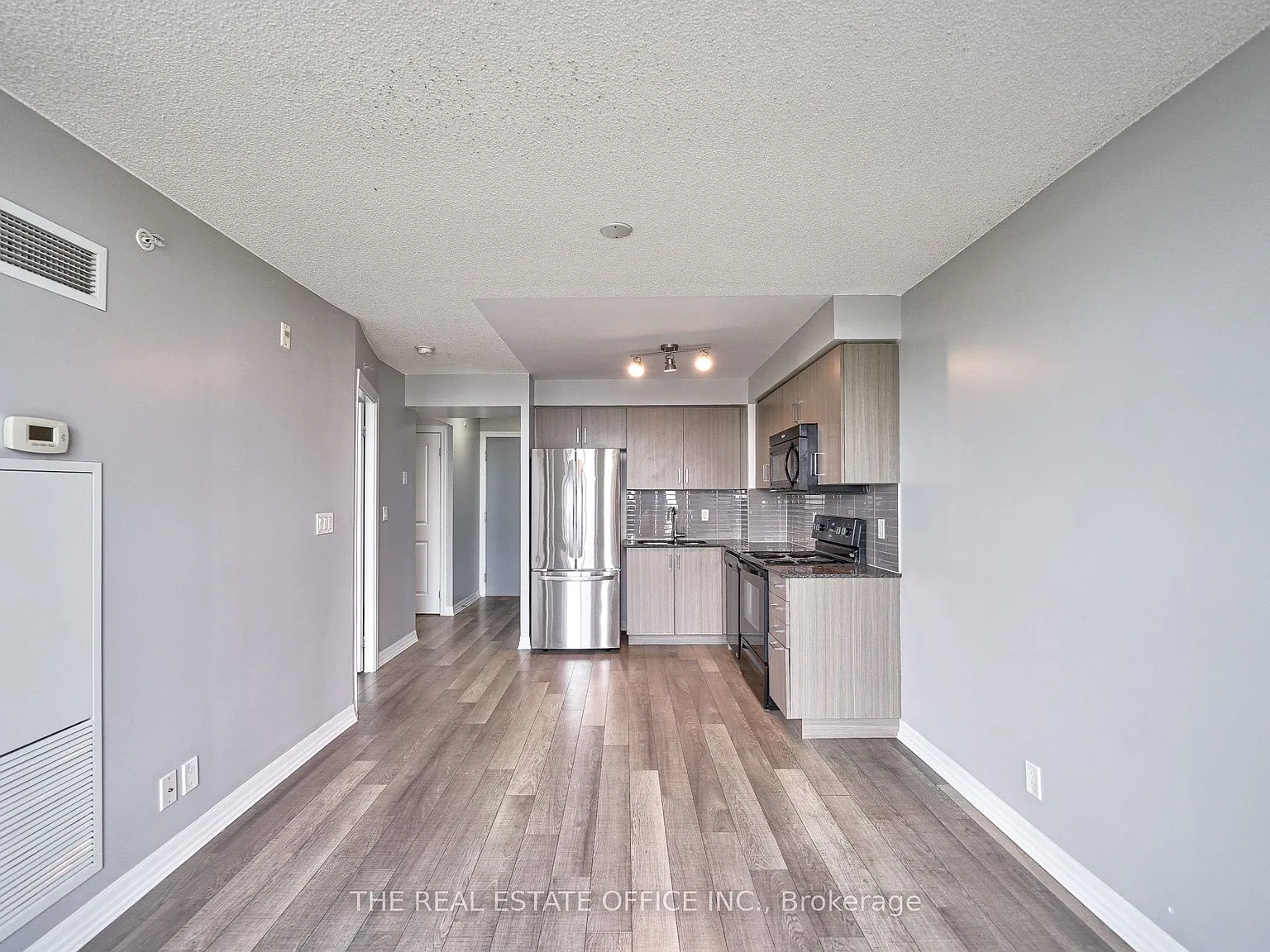 2 bed, $2,100 — Photo 3