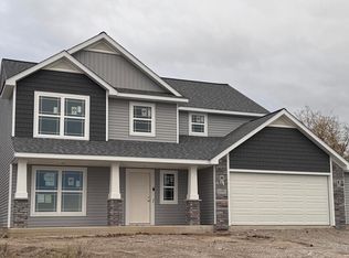 11935 Falcatta Dr, Fort Wayne, IN 46845