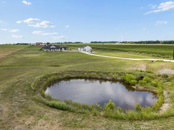 9224 County Road 592, Nevada, TX 75173