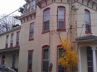 38 E Water St APT D, Middletown, PA 17057